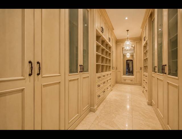 5 BEDROOM HOUSE FOR SALE IN MEYERSDAL